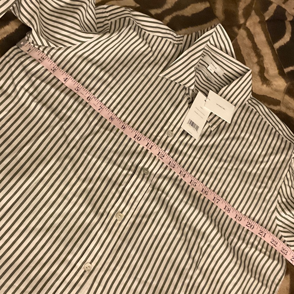 VINCE
Till Stripe Cropped Button Down Tops       Color: Off White Multi - Picture 6 of 10